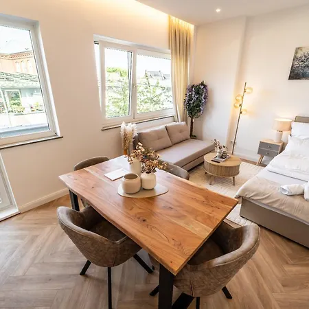 Stadionperle - Direkt Im Viertel - Gruppenliebling Bremen