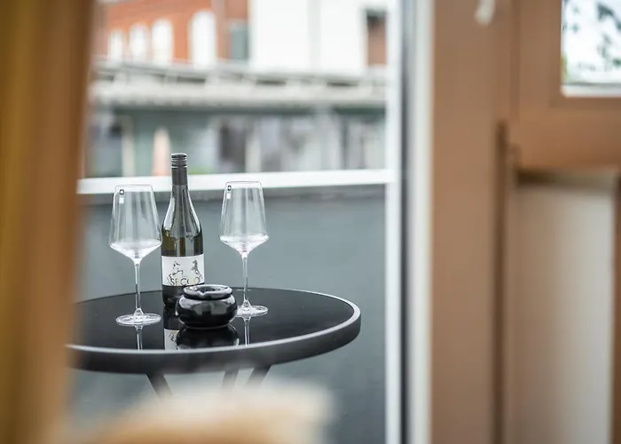 Stadionperle - Direkt Im Viertel - Gruppenliebling * Βρέμη